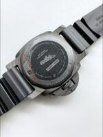 Panerai Submersible PAM02231 Carbotech Watch 42MM(1;1 Super Clone) - Image 4