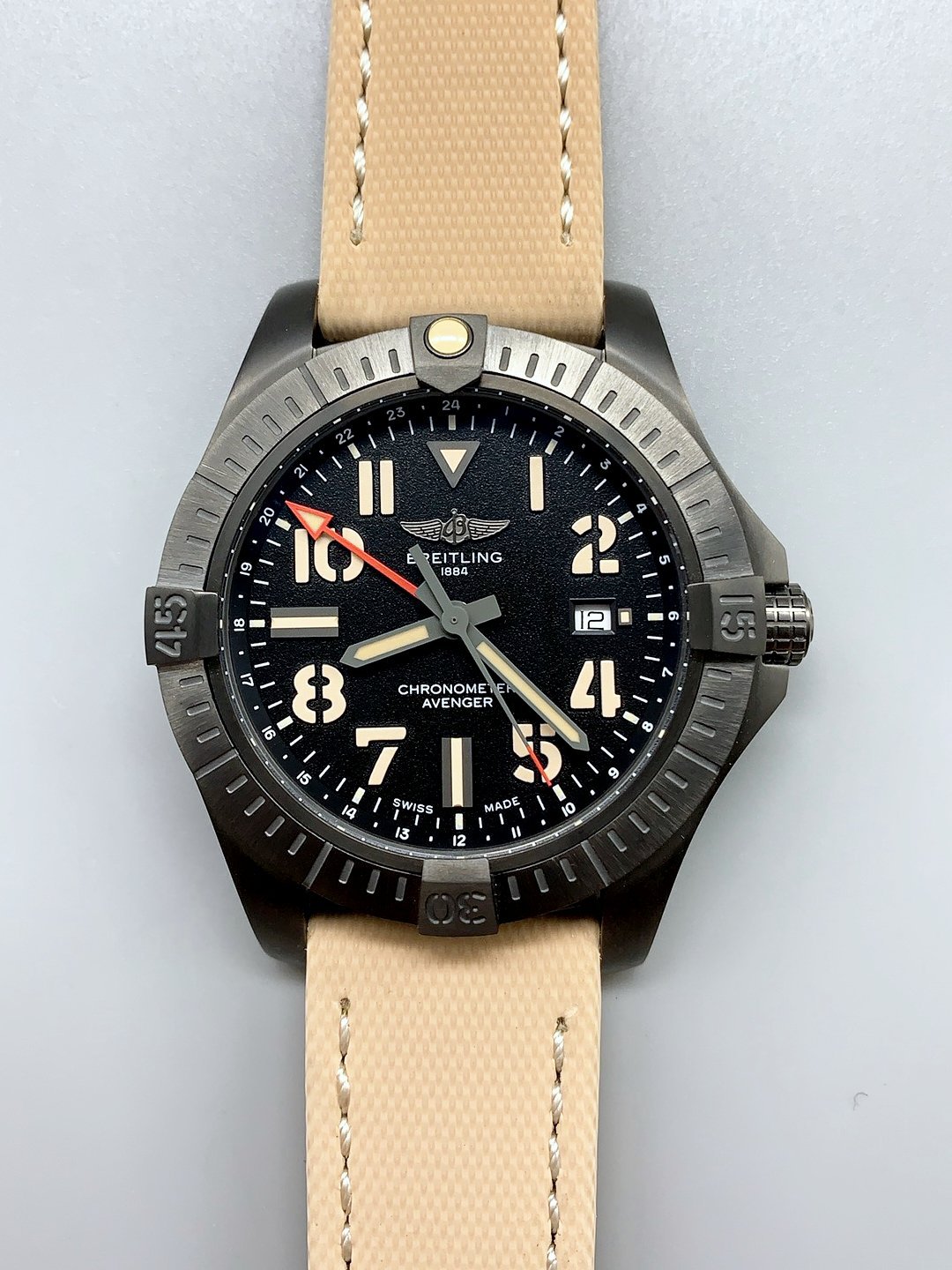 1月12日-31-22.jpg Breitling Avenger GMT 45V32395101B1X- Titanium Case(1:1Super Clone) - Image 1