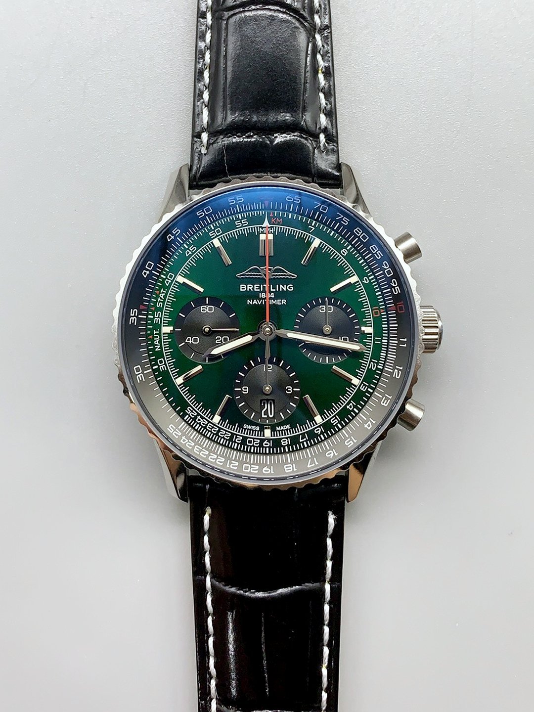 1月12日-313.jpg Breitling Navitimer B01 Chronograph 43 Green Dial – 904L Steel Casing (1;1Super Clone) - Image 1