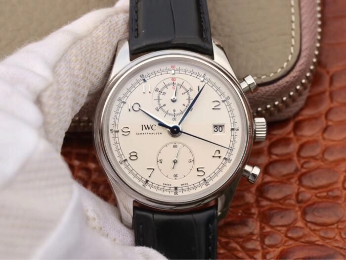 4d39d6_53fb6fcf4dcb4731afe91395ac9145acmv2-700x525-1.jpg IWC Portuguese Chronograph Stainless steel- 1:1 Superclone - Image 1