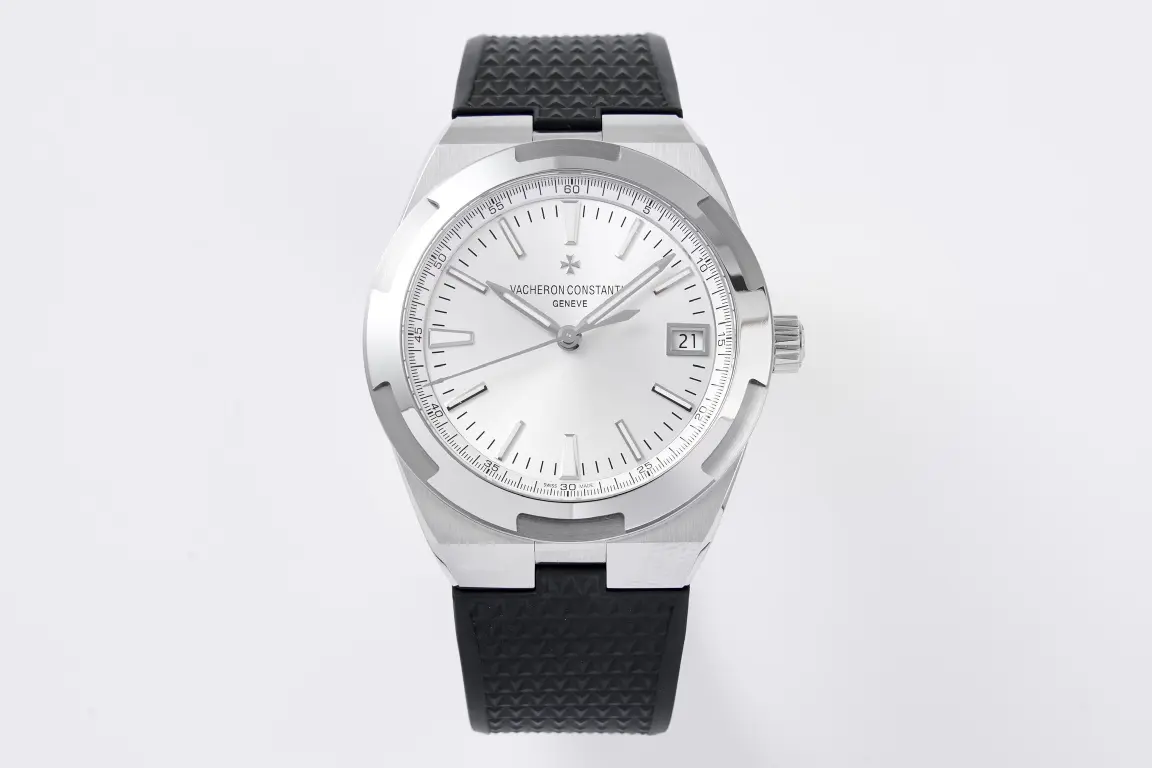 src_0-282.webp Vacheron Constantin Overseas 4500V Series – Silver Dial with Black Rubber Strap – Luxury Steel – Quality - Image 1