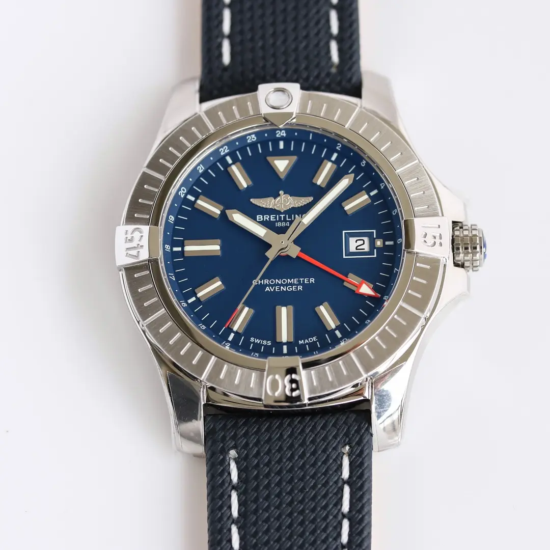src_0-361.webp Breitling Avenger Automatic GMT 45 Blue - Image 1
