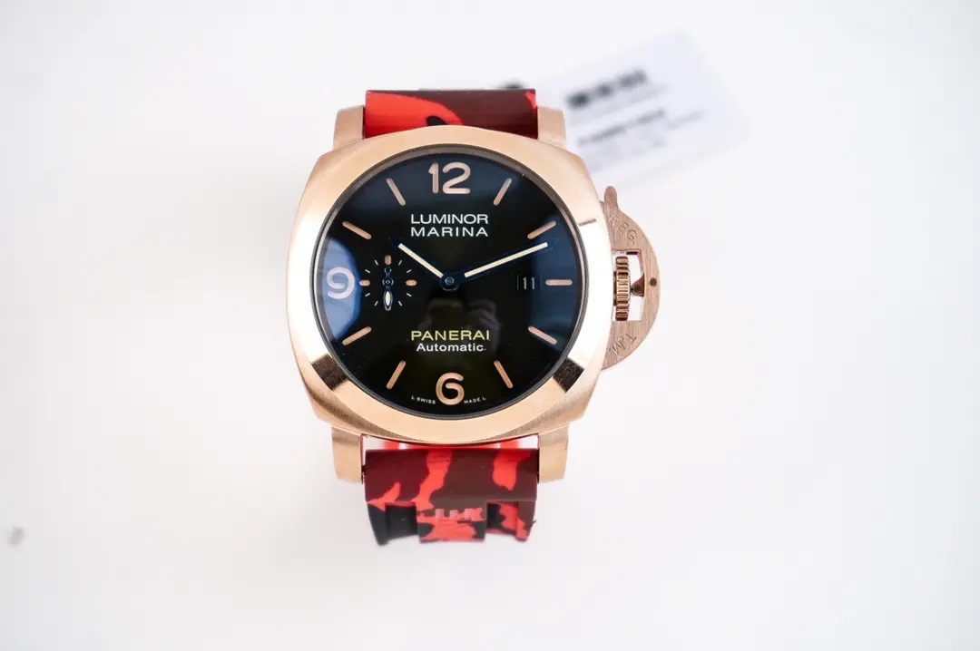 src_2-89.webp Panerai Luminor Marina Automatic Men’s Watch – Red Camo Rubber Strap, Rose Gold Case, 45mm, Premium Quality - Image 1
